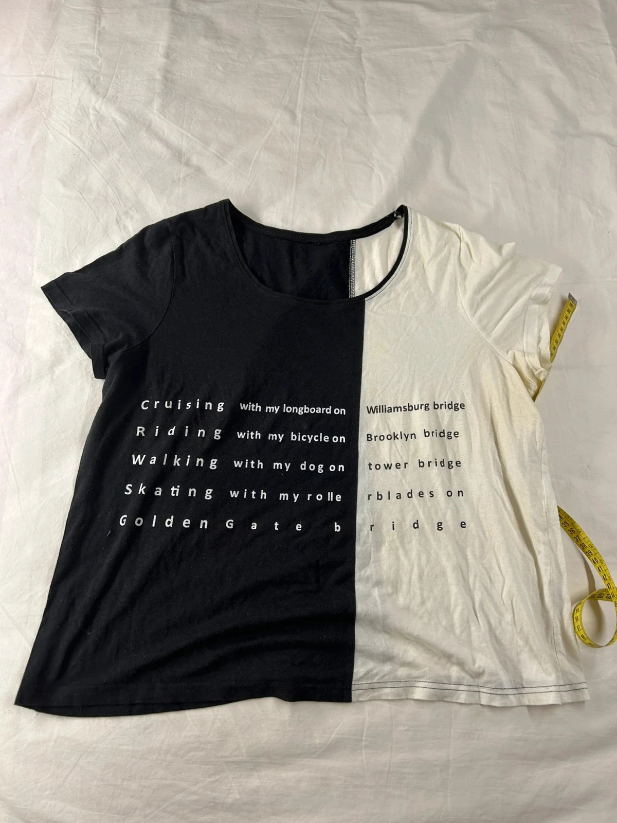 T-shirt imprimé vintage noir et blanc
